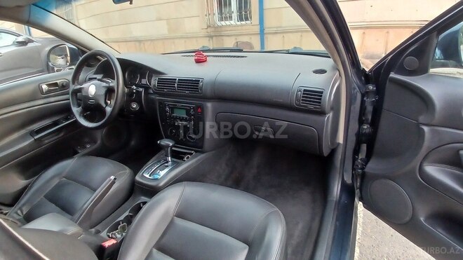 Volkswagen Passat 2004, 280,134 km - 1.8 l - Xırdalan