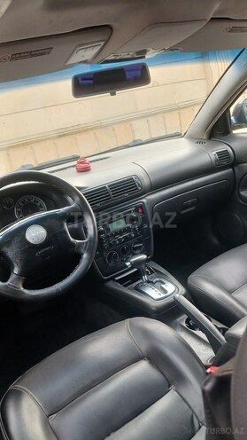 Volkswagen Passat 2004, 280,134 km - 1.8 l - Xırdalan