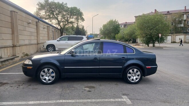 Volkswagen Passat 2004, 280,134 km - 1.8 l - Xırdalan