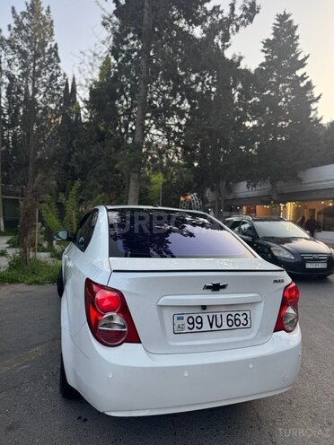 Chevrolet Aveo-2