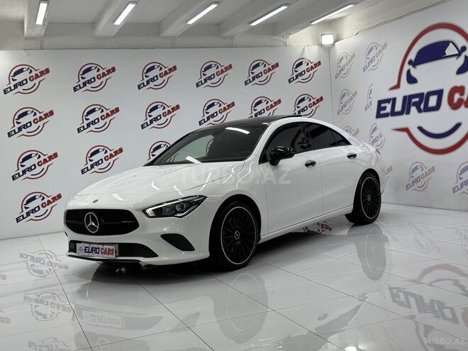 Mercedes CLA 250-11