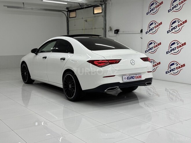 Mercedes CLA 250-23