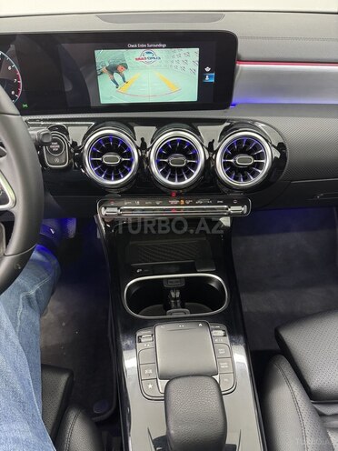 Mercedes CLA 250-32