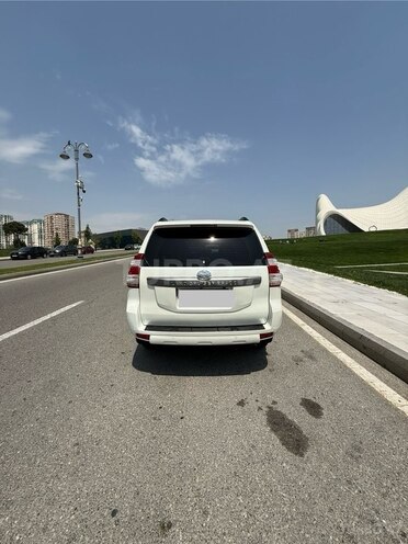 Toyota Land Cruiser Prado 2015, 64,300 km - 2.7 л - Bakı