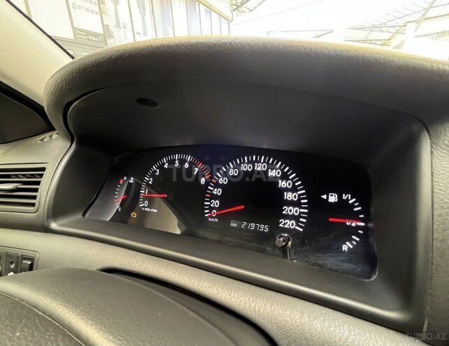 Toyota Corolla 2006, 219,000 km - 1.4 l - Bakı