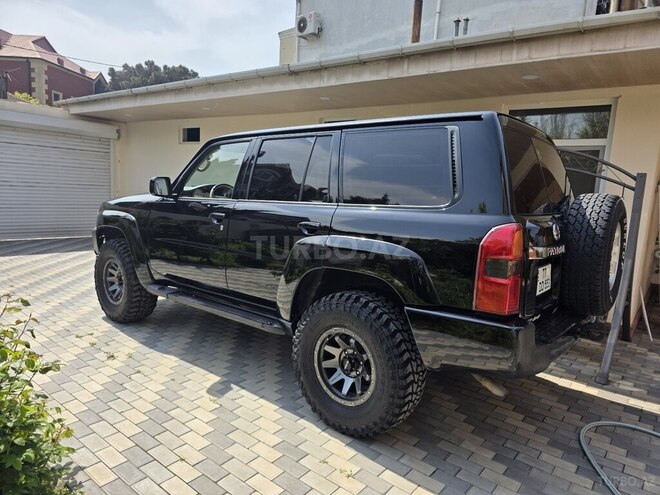Nissan Patrol 2008, 189,000 km - 4.8 l - Bakı