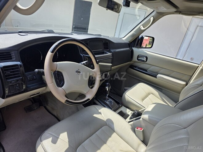Nissan Patrol 2008, 189,000 km - 4.8 l - Bakı