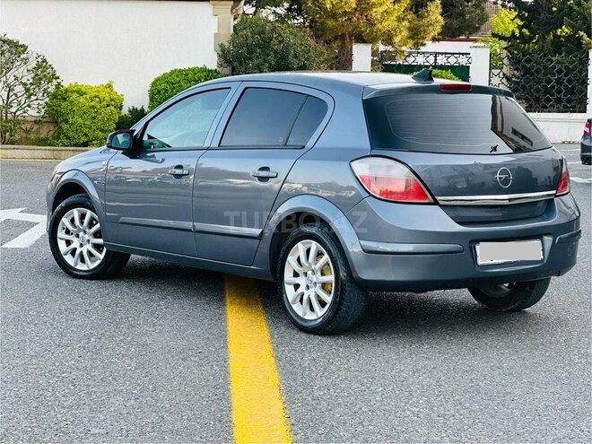 Opel Astra 2006, 230,000 km - 1.4 l - Bakı