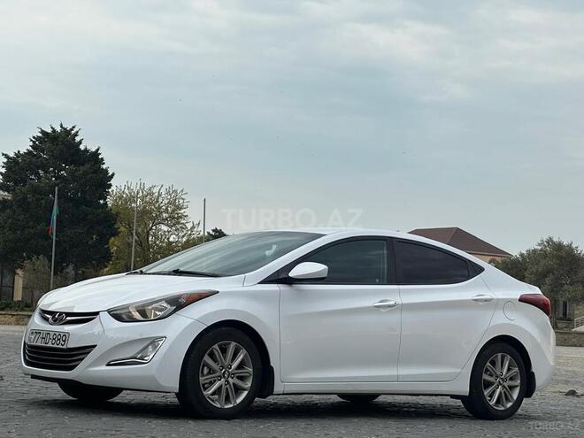 Hyundai Elantra 2015, 133,117 km - 1.8 л - Bakı