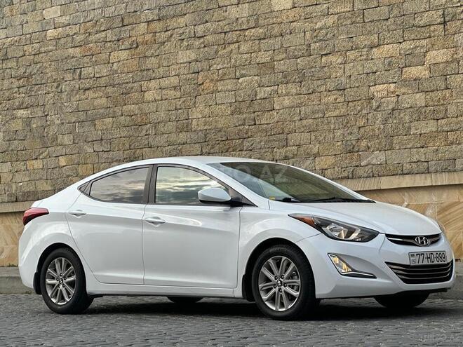Hyundai Elantra 2015, 133,117 km - 1.8 л - Bakı