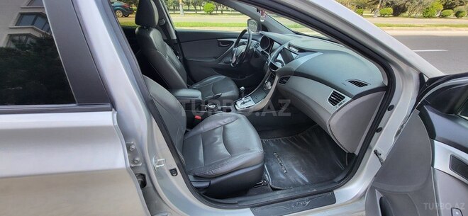Hyundai Elantra 2012, 124,000 km - 1.8 l - Bakı