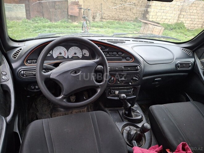 Chevrolet Niva 2006, 95,000 km - 1.7 л - Quba