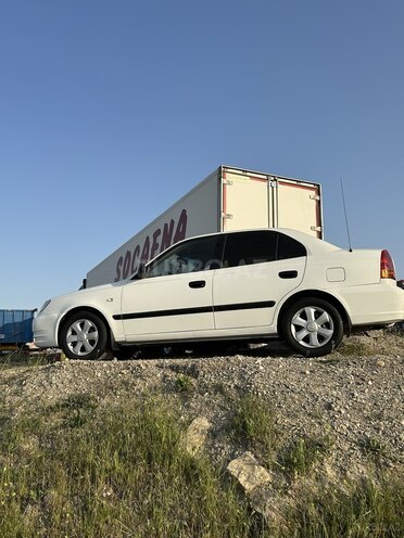 Hyundai Accent 2005, 400,000 km - 1.5 l - Bakı