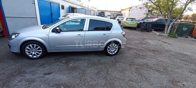 Opel Astra 2006, 297,543 km - 1.3 l - Bakı