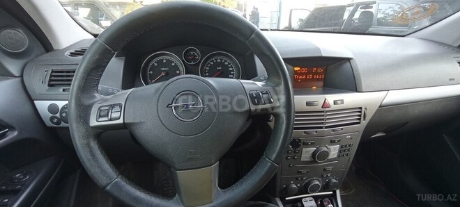 Opel Astra 2006, 297,543 km - 1.3 l - Bakı