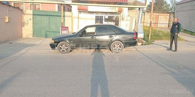 Mercedes C 220 d 1993, 505,000 km - 2.2 l - Bakı