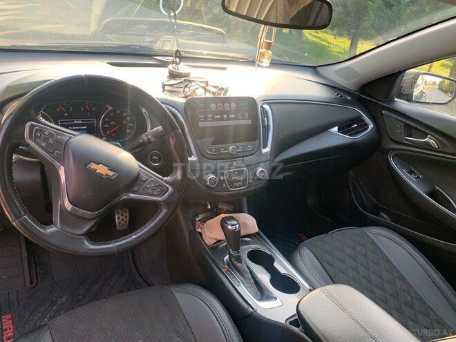 Chevrolet Malibu-14