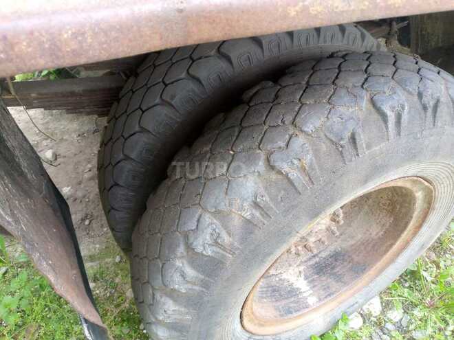 ZIL 130 1989, 556,555 km - 4.8 l - Quba