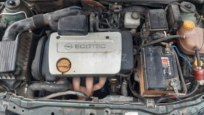 Opel Astra 1999, 464,000 km - 1.6 l - Quba