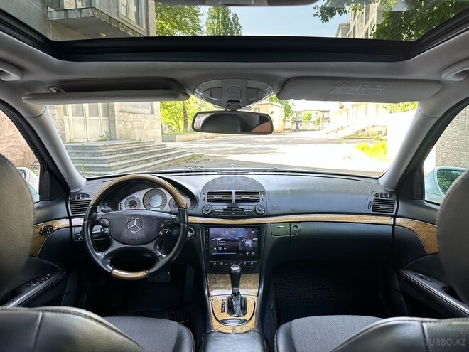Mercedes E 180 2007, 350,000 km - 2.0 л - İsmayıllı