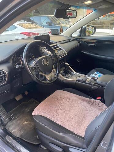 Lexus NX 300 2018, 134,121 km - 2.0 л - Bakı
