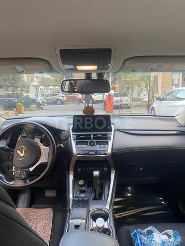 Lexus NX 300 2018, 134,121 km - 2.0 л - Bakı