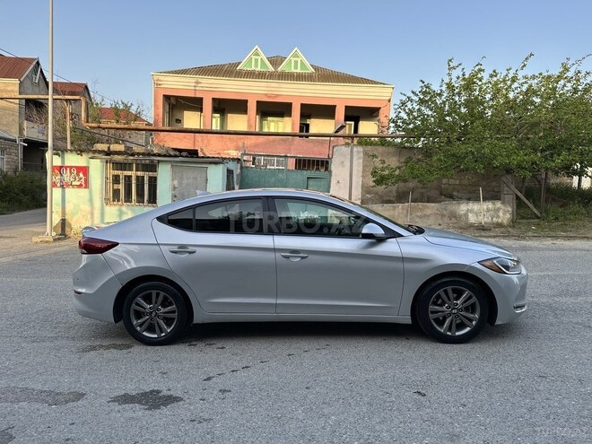 Hyundai Elantra 2018, 194,730 km - 2.0 l - Bakı