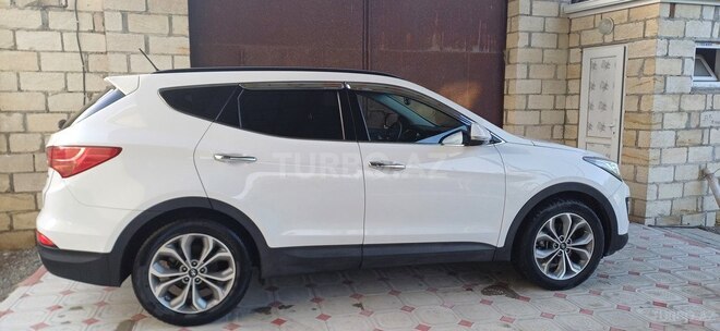 Hyundai Santa Fe-3