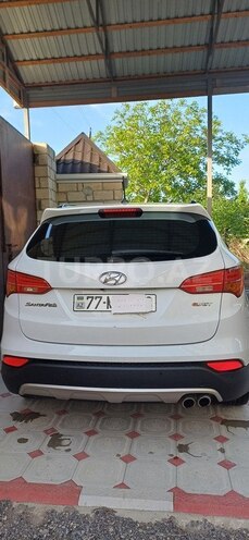 Hyundai Santa Fe-4
