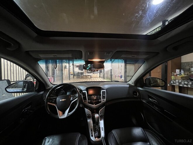 Chevrolet Cruze-5