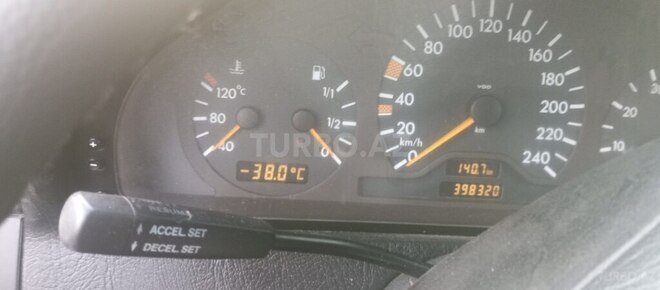 Mercedes C 200 1997, 398,320 km - 2.0 l - Sabirabad