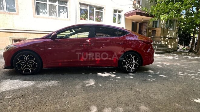 Hyundai Elantra 2016, 225,308 km - 2.0 л - Bakı
