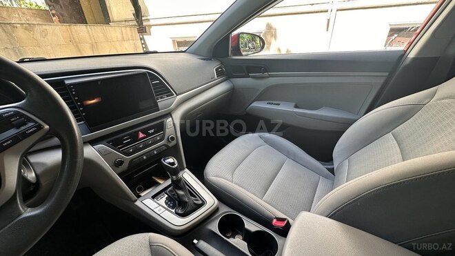 Hyundai Elantra 2016, 225,308 km - 2.0 л - Bakı