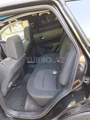 Nissan Qashqai-13