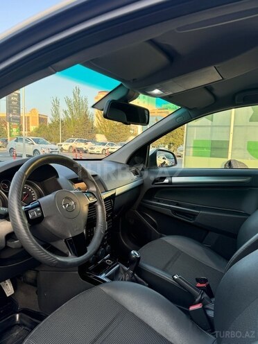 Opel Astra 2009, 112,000 km - 1.4 l - Sumqayıt