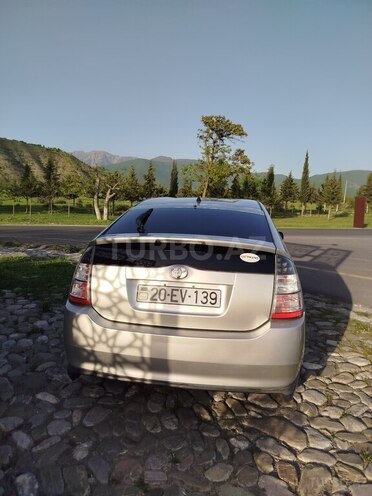 Toyota Prius 2005, 240,500 km - 1.5 l - Şəki