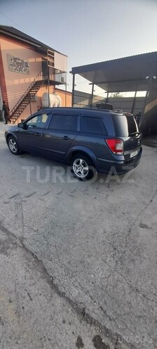 Opel Astra 2009, 256,500 km - 1.4 l - Quba