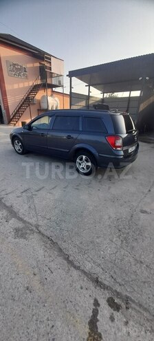 Opel Astra 2009, 256,500 km - 1.4 l - Quba