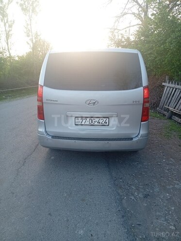 Hyundai H-1 2009, 401,200 km - 2.5 l - Şəki