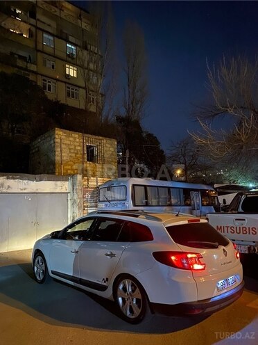 Renault Megane-2
