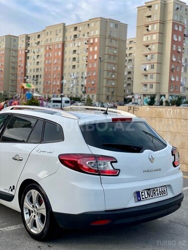 Renault Megane-5