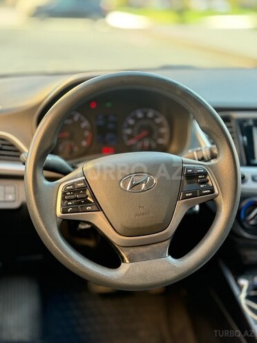 Hyundai Accent 2019, 167,372 km - 1.6 l - Bakı