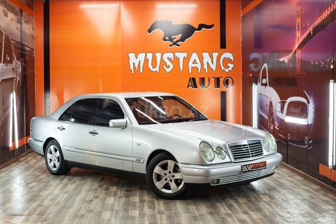 Mercedes E 240 1998, 268,000 km - 2.4 l - Sumqayıt