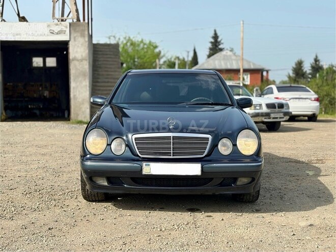 Mercedes E 220 d 1999, 590,000 km - 2.2 л - Astara