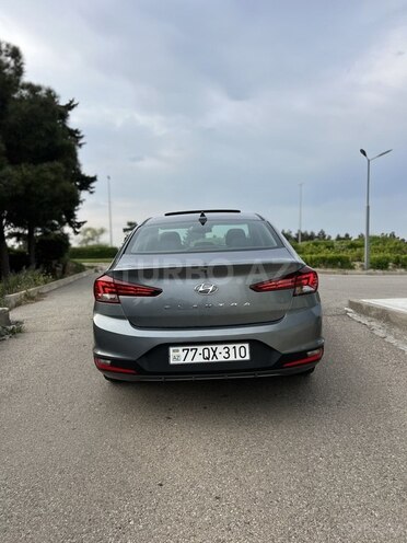 Hyundai Elantra 2019, 77,397 km - 2.0 l - Bakı