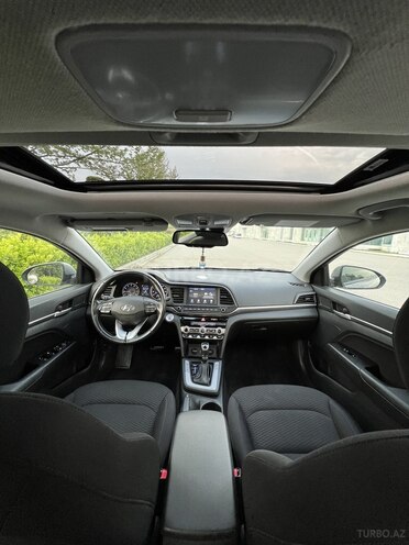 Hyundai Elantra 2019, 77,397 km - 2.0 l - Bakı