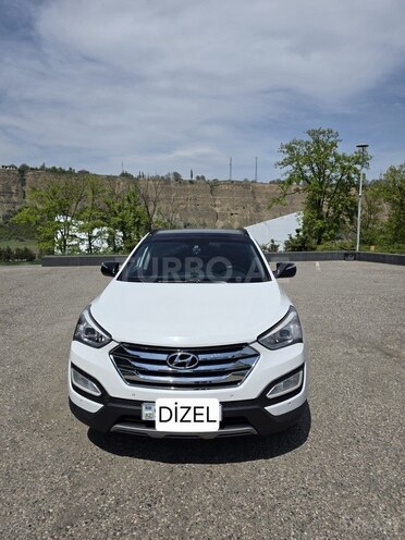 Hyundai Santa Fe-1
