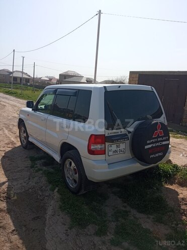 Mitsubishi Pajero io 1999, 250,000 km - 1.8 l - Bakı