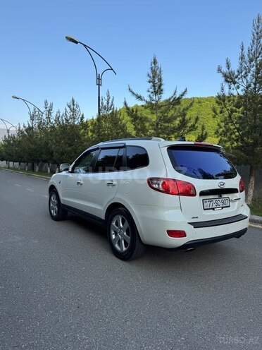 Hyundai Santa Fe-4