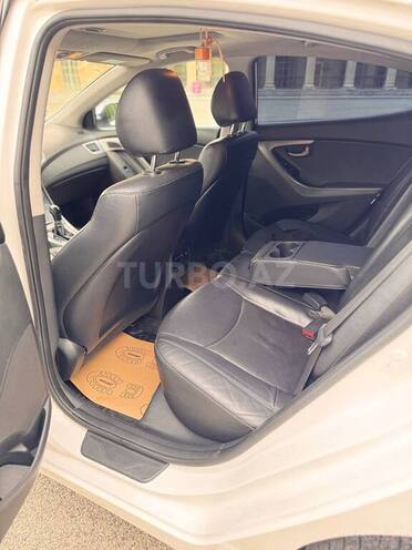Hyundai Elantra 2014, 170,000 km - 1.8 l - Qəbələ